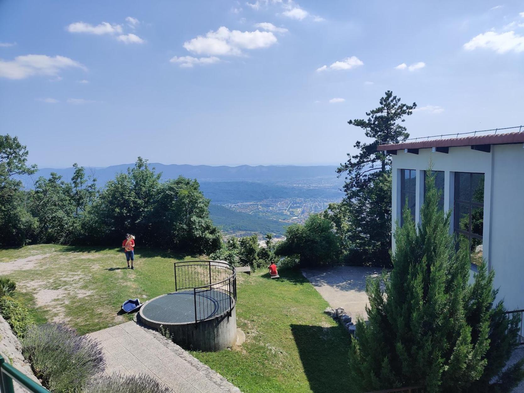 Prenocisca Center Mir In Dobro Hotel Solkan Exterior photo